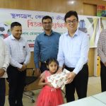 জেলা প্রশাসকের কাছ থেকে কাবুল শাহ স্কুলের শিক্ষার্থীরা পেল স্কুল ড্রেস কেডস ও ক্রীড়া সামগ্রী