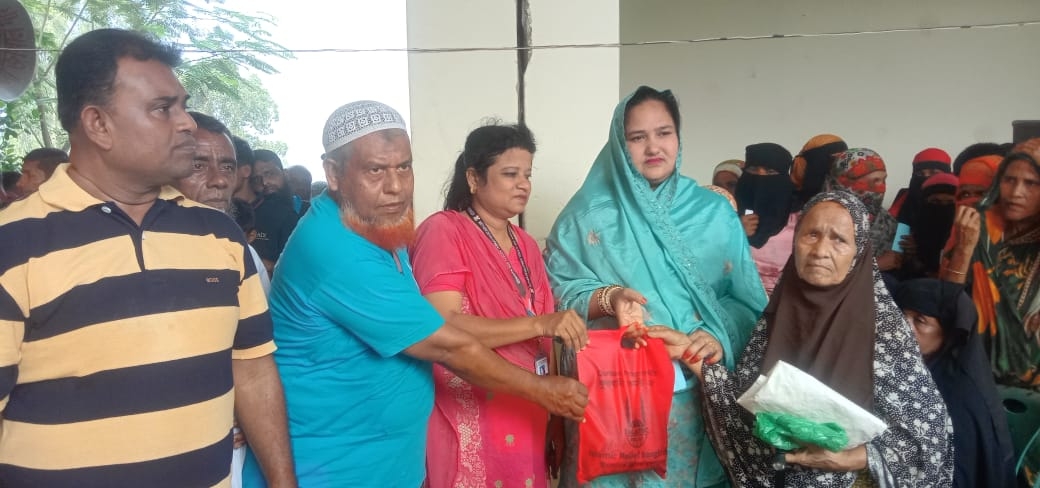 রায়পুরায় ১০৫০ পরিবারে কোরবানীর গোশত বিতরণ করলেন এমডিএস ও ইসলামিক রিলিফ বাংলাদেশ
